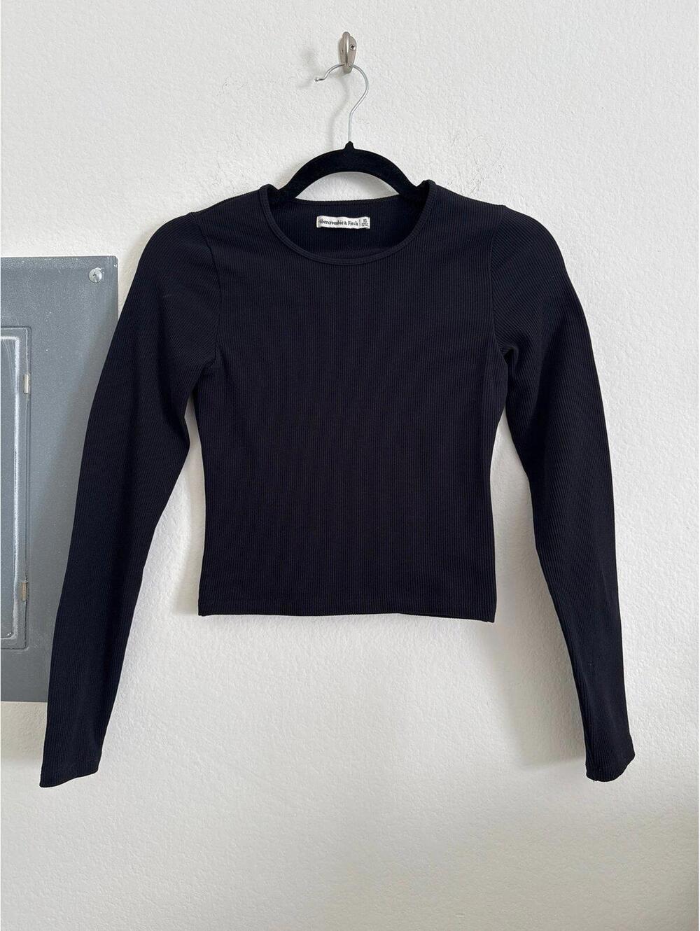 Abercrombie Ribbed Long Sleeve Seamless Fabric XS Black Crew